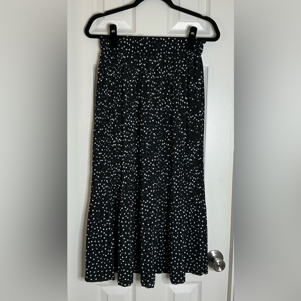 Vintage 90s, Y2K Elegant Black and White Midi A-Line Skirt for Night Out - Picture 2 of 10